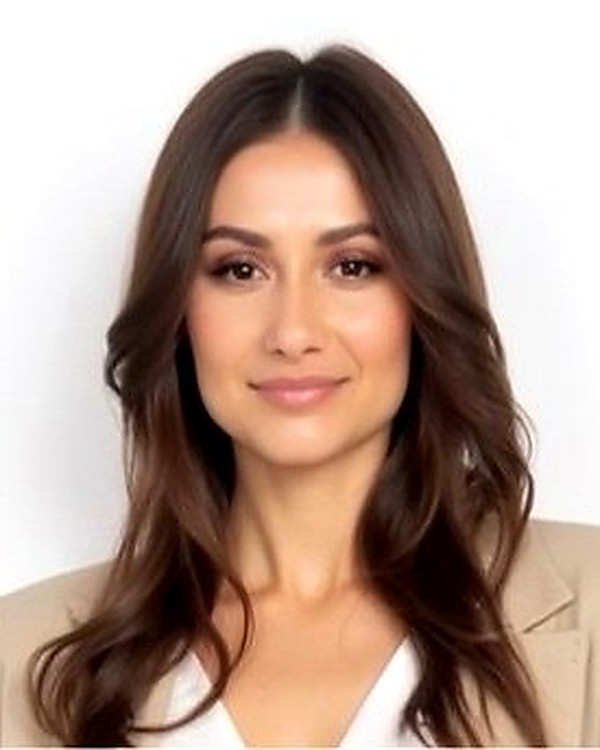 Dr Cristina IANCU — Chirurgien-Dentiste à Nice